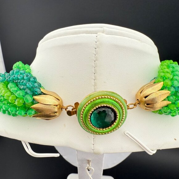 Vintage Multi-Strand Green Plastic Beaded Collar Necklace With Gold-Tone Ornate - Picture 5 of 8